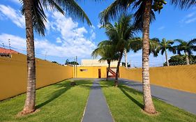 Casa Camargo - com ar condic e mercado